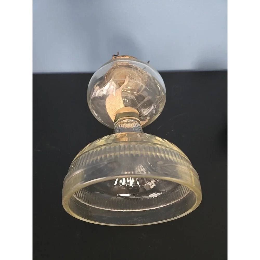 Risdon P & A Mfg. Co. Danbury Conn Eagle Oil Kerosene Lamp Glass base